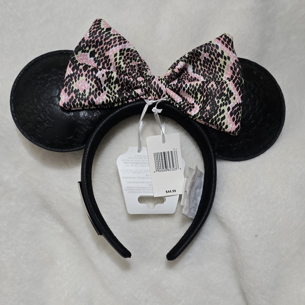 Loungefly Disney Parks Minnie Mouse Animal Kingdom Ears  NWT